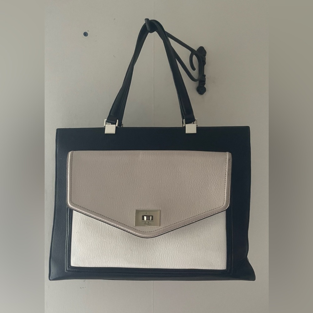 Kate Spade Juliette Walter Place Pebbled Black & Tan Handbag